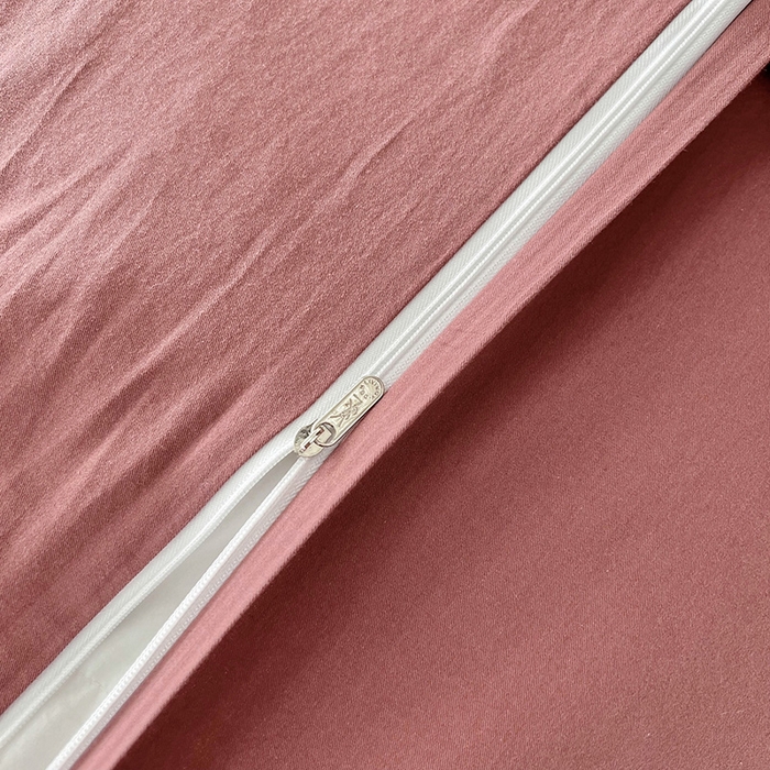 91家纺网 家纺一手货源 找家纺 宜代光年 2025新款三层纱60s水洗棉提花系列四件套 玫瑰佳人-红