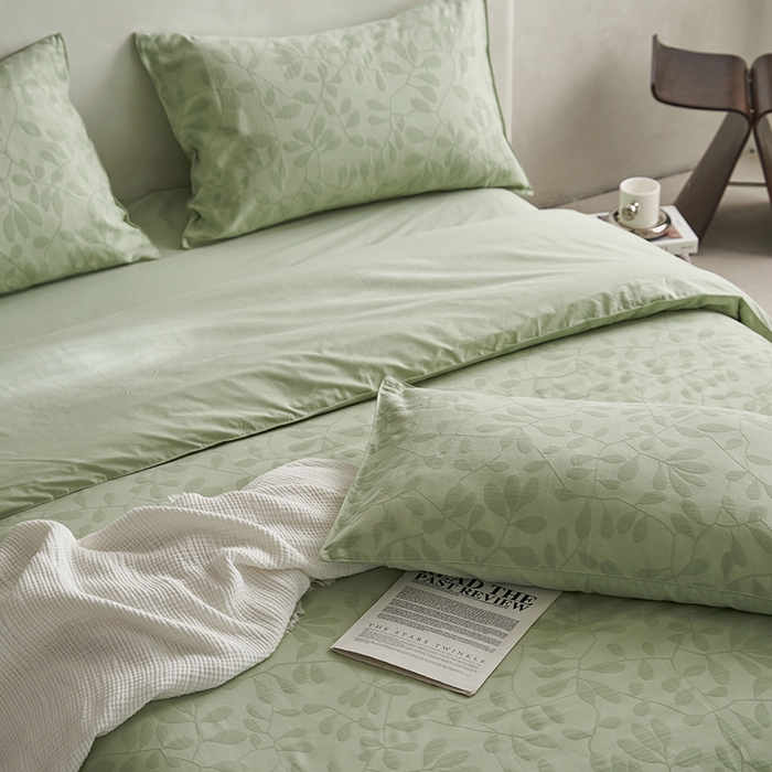 91家纺网 家纺一手货源 找家纺 宜代光年 2025新款三层纱60s水洗棉提花系列四件套 叶繁-绿