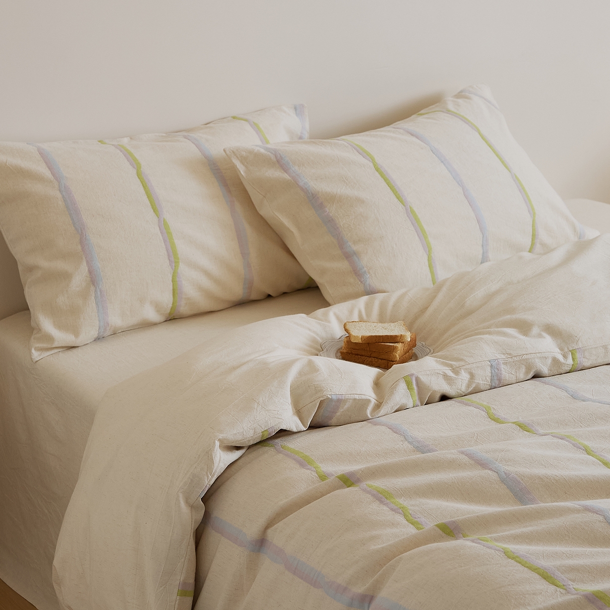 91家纺网 家纺一手货源 找家纺 原研家居 2025新款棉麻色织条纹系列四件套 棉麻绿条