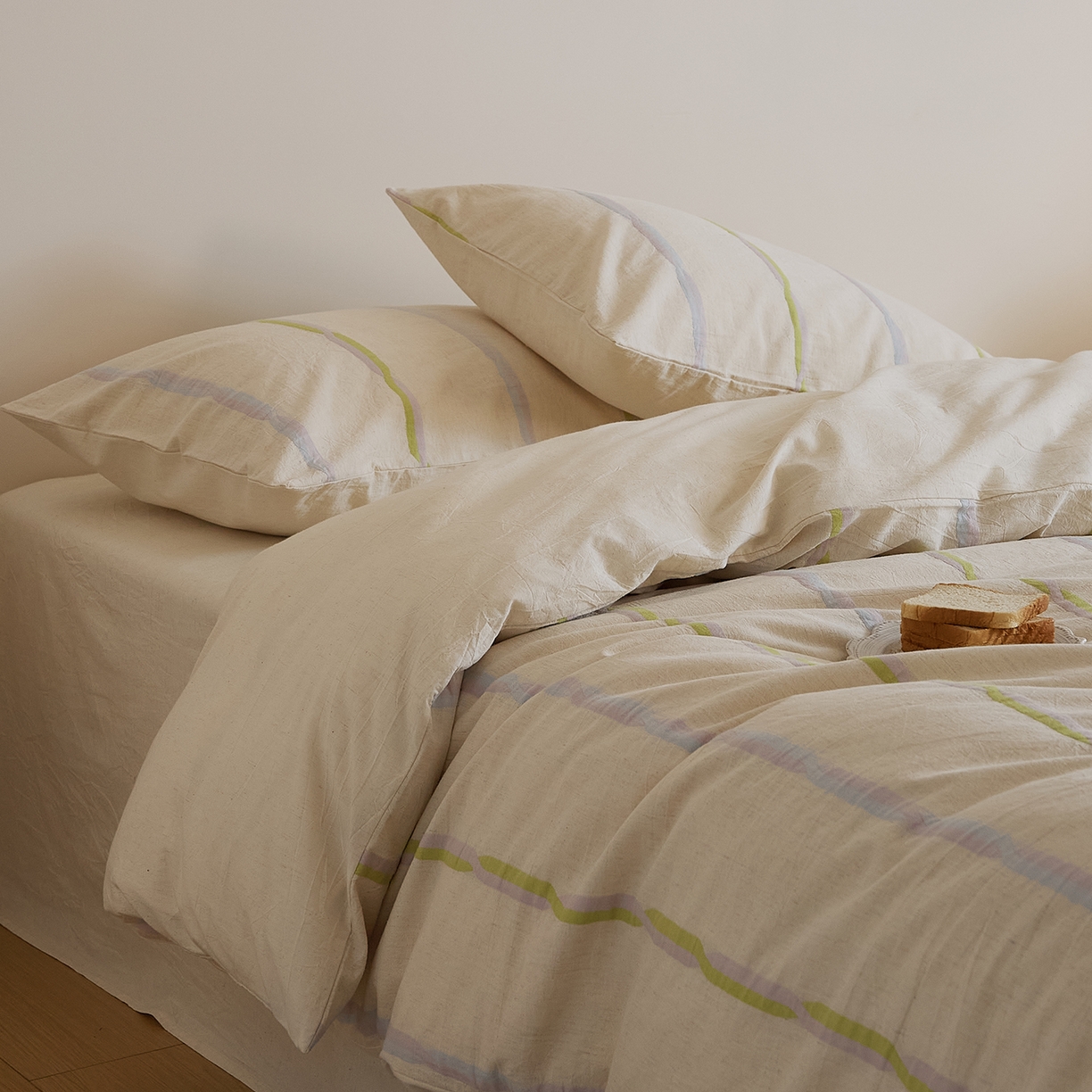 91家纺网 家纺一手货源 找家纺 原研家居 2025新款棉麻色织条纹系列四件套 棉麻绿条