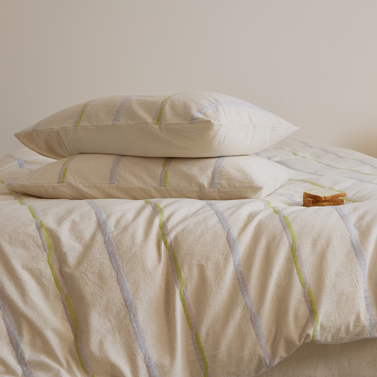 91家纺网 家纺一手货源 找家纺 原研家居 2025新款棉麻色织条纹系列四件套 棉麻绿条