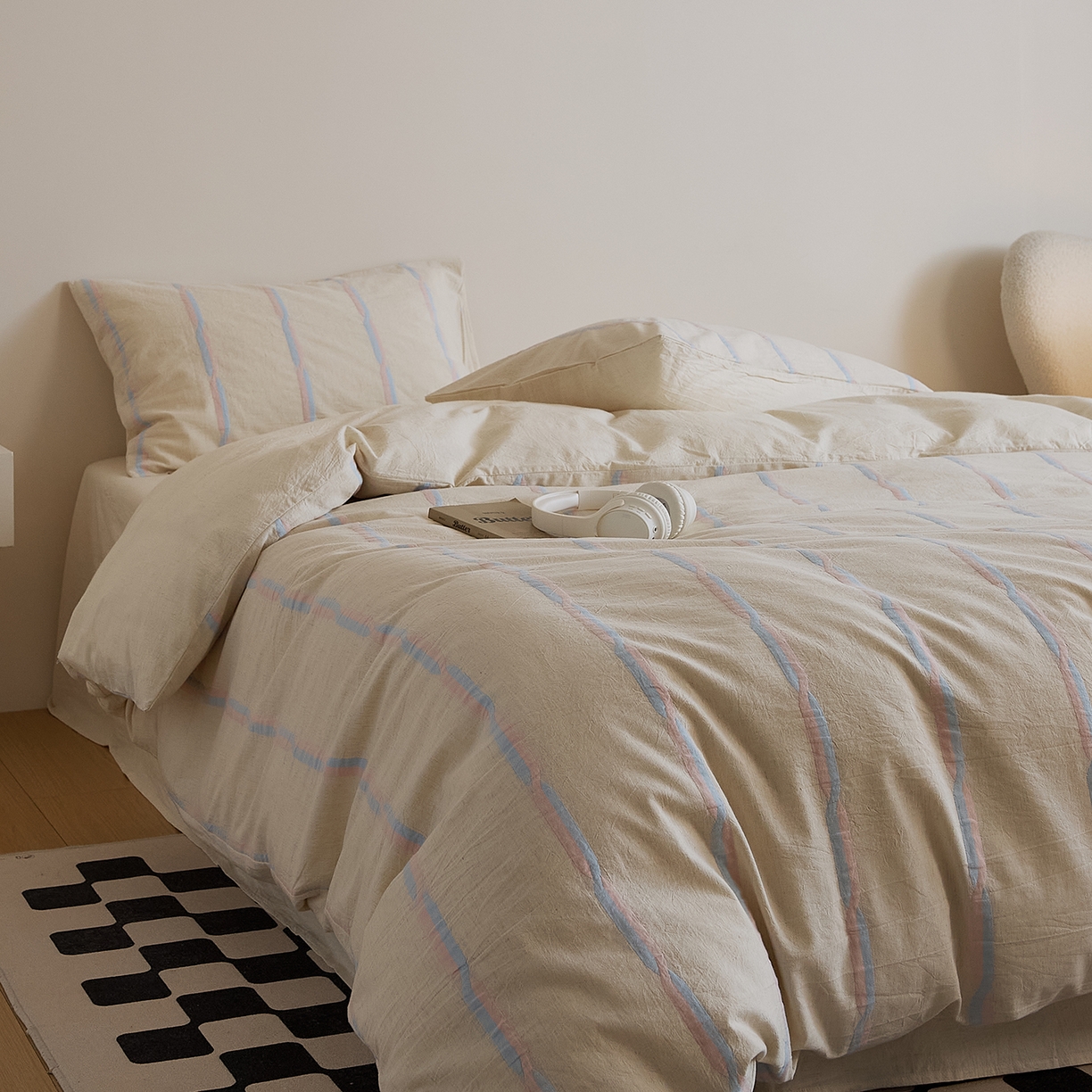 91家纺网 家纺一手货源 找家纺 原研家居 2025新款棉麻色织条纹系列四件套 棉麻粉条