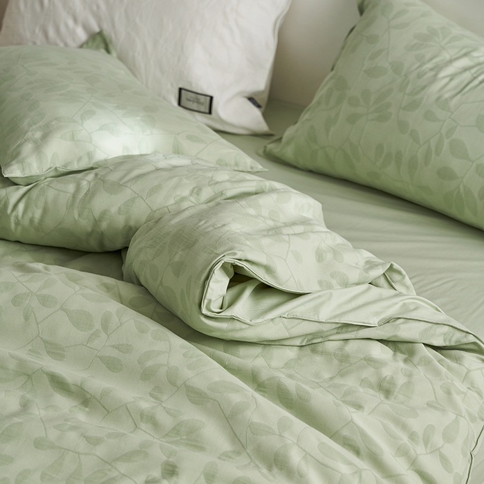 91家纺网 家纺一手货源 找家纺 宜代光年 2025新款三层纱60s水洗棉提花系列四件套 叶繁-绿