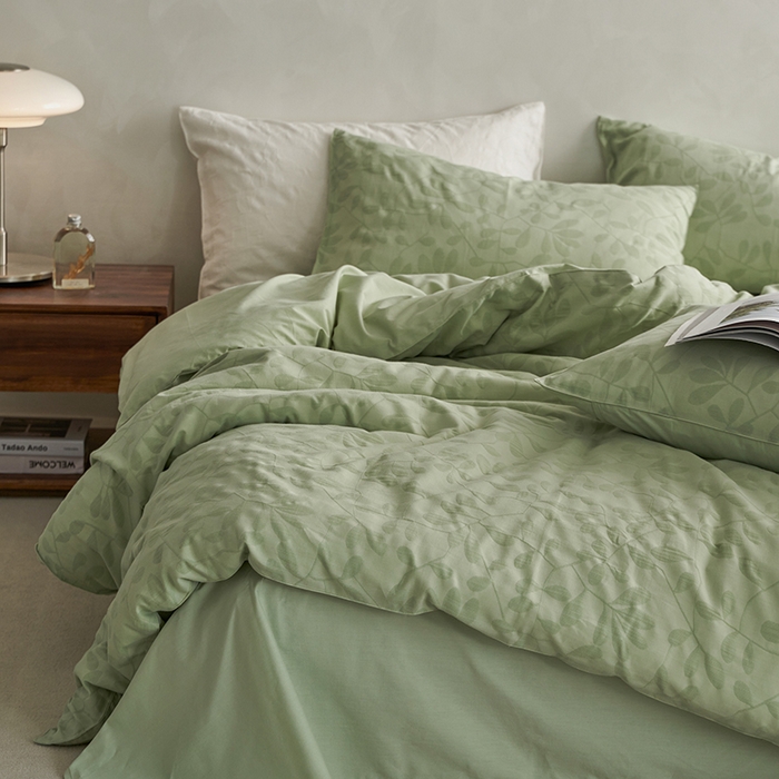 91家纺网 家纺一手货源 找家纺 宜代光年 2025新款三层纱60s水洗棉提花系列四件套 叶繁-绿