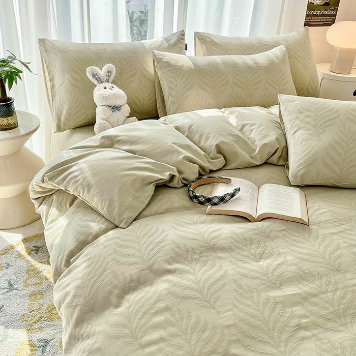 91家纺网 家纺一手货源 找家纺 宜代光年 2025新款三层纱60s水洗棉提花系列四件套 叶之舞