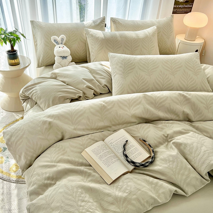 91家纺网 家纺一手货源 找家纺 宜代光年 2025新款三层纱60s水洗棉提花系列四件套 叶之舞