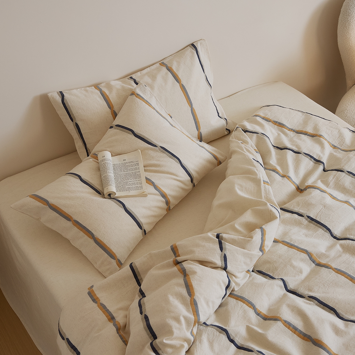 91家纺网 家纺一手货源 找家纺 原研家居 2025新款棉麻色织条纹系列四件套 棉麻黄条