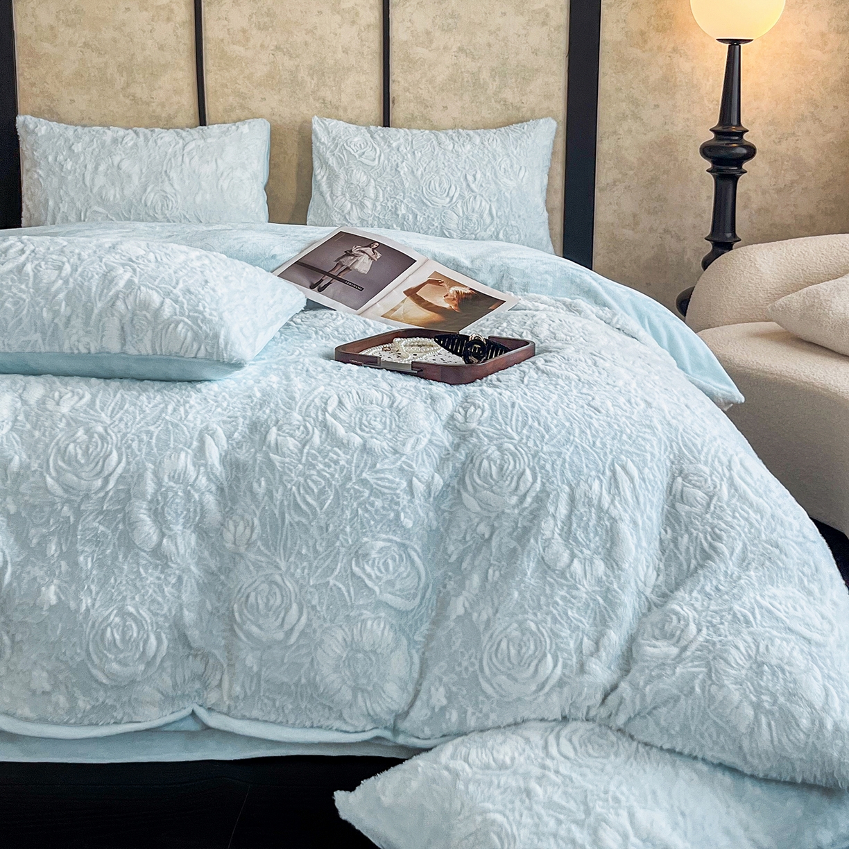 91家纺网 家纺一手货源 找家纺 （总）畅畅家纺 2025新款冬季立体烂花兔毛绒床单床笠四件套-佳人有约系列