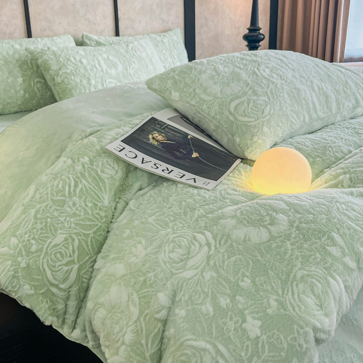 91家纺网 家纺一手货源 找家纺 畅畅家纺 2025新款冬季立体烂花兔毛绒床单床笠四件套-佳人有约系列 佳人有约-青柠绿