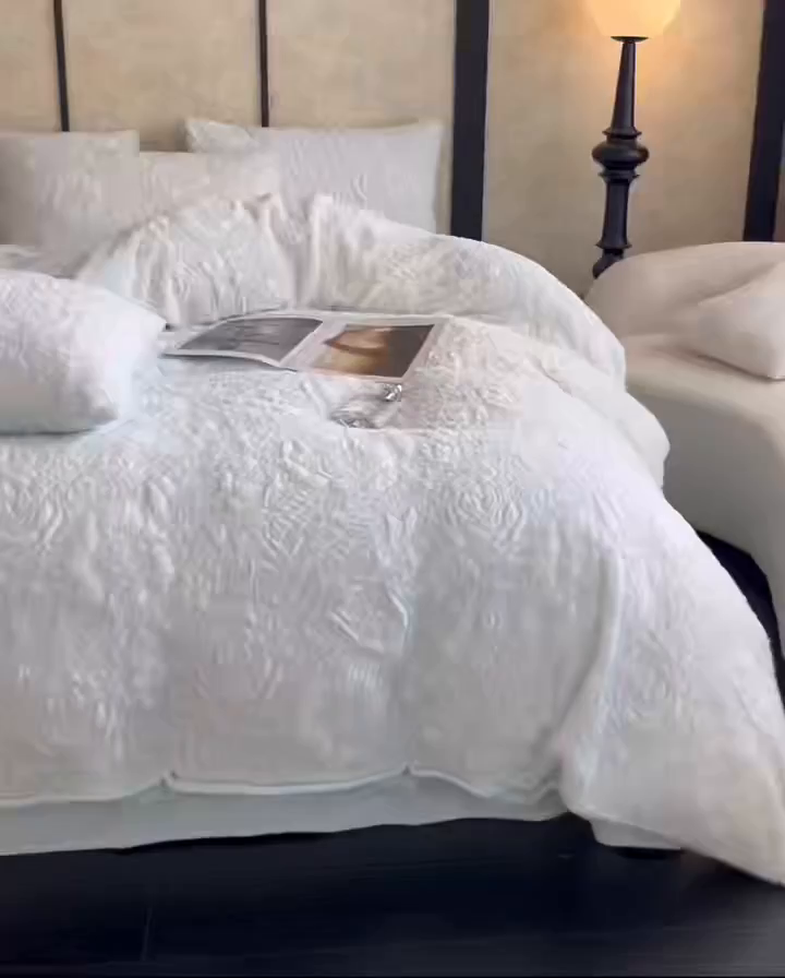 91家纺网 家纺一手货源 找家纺 （总）畅畅家纺 2025新款冬季立体烂花兔毛绒床单床笠四件套-佳人有约系列