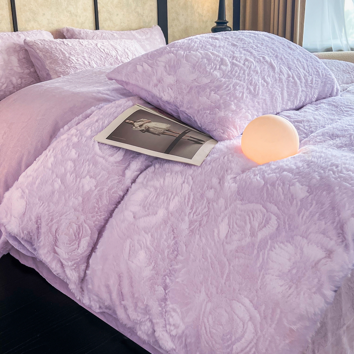 91家纺网 家纺一手货源 找家纺 畅畅家纺 2025新款冬季立体烂花兔毛绒床单床笠四件套-佳人有约系列 佳人有约-浅紫