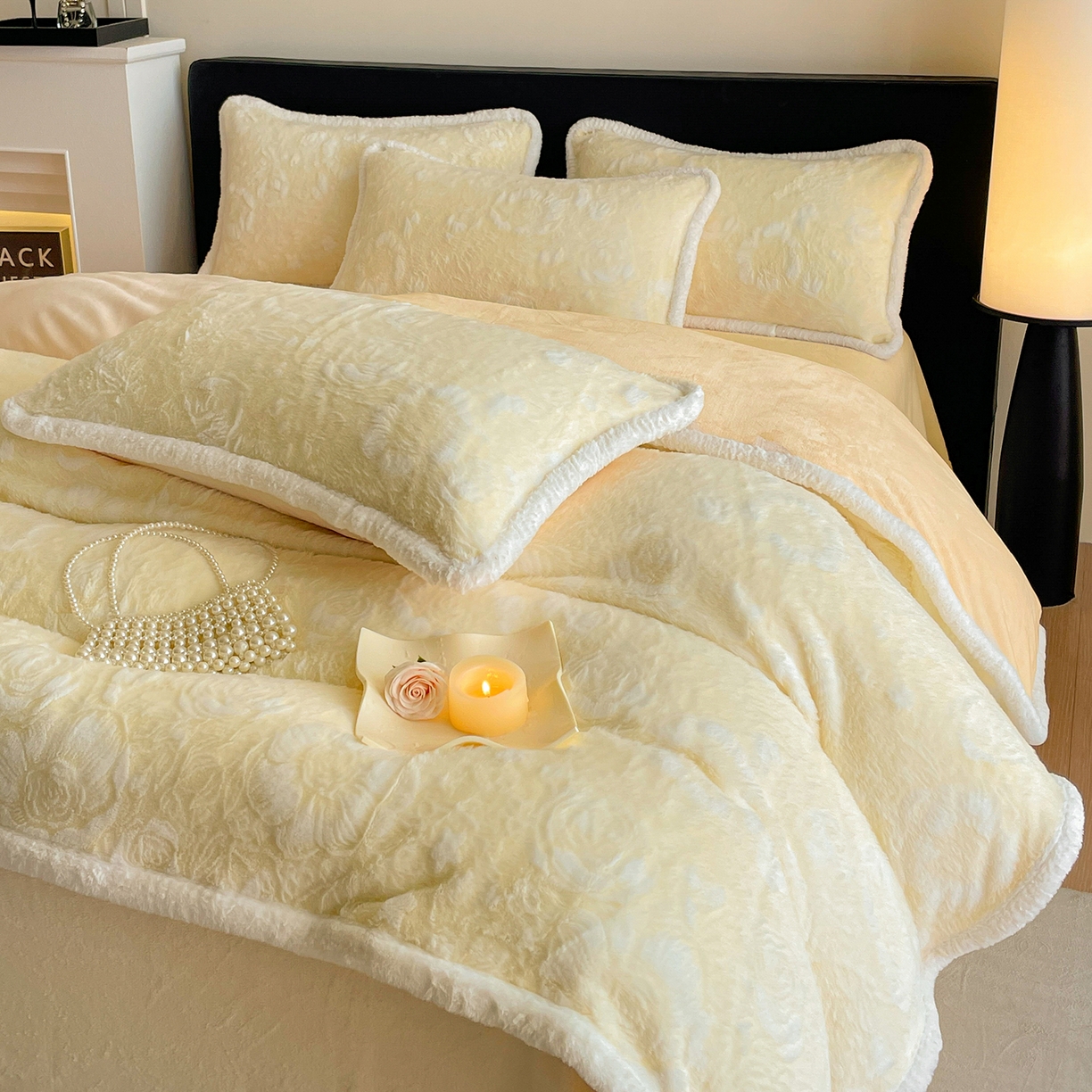 91家纺网 家纺一手货源 找家纺 （总）畅畅家纺 2025新款立体烂花兔毛包边款四件套-经典玫瑰系列