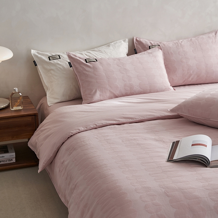 91家纺网 家纺一手货源 找家纺 宜代光年 2025新款60s水洗棉提花系列四件套 洛辰