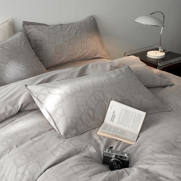 91家纺网 家纺一手货源 找家纺 宜代光年 2025新款60s水洗棉提花系列四件套 镜像