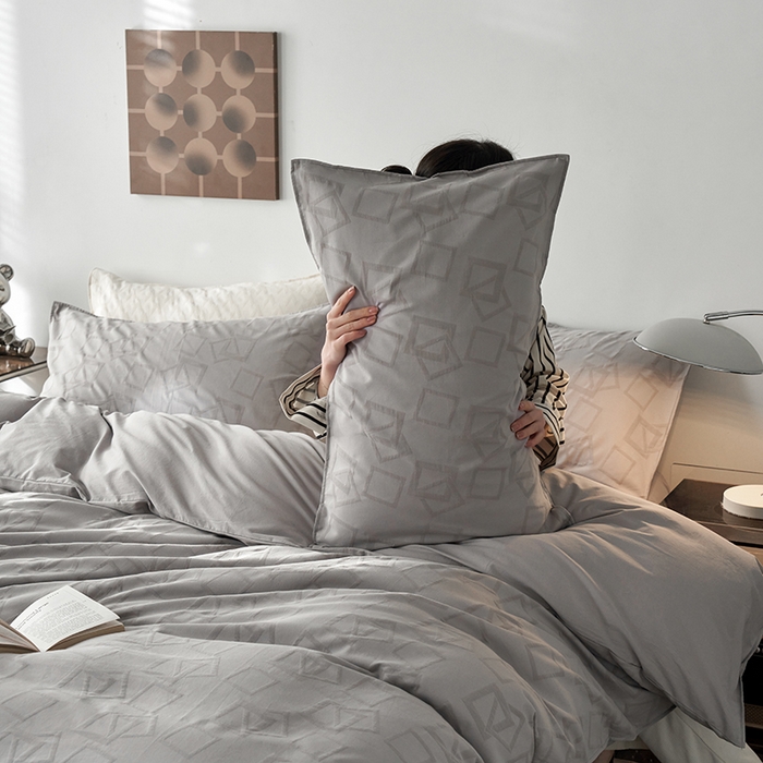 91家纺网 家纺一手货源 找家纺 宜代光年 2025新款60s水洗棉提花系列四件套 镜像