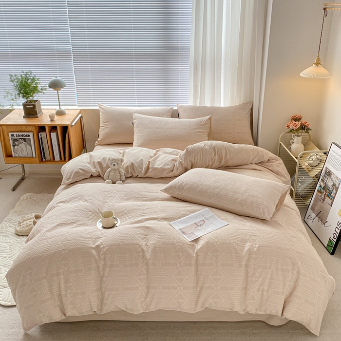 91家纺网 家纺一手货源 找家纺 宜代光年 2025新款60s水洗棉提花系列四件套 艾迪-咖