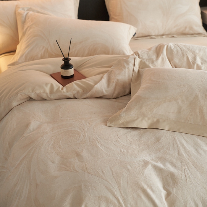 91家纺网 家纺一手货源 找家纺 宜代光年 2025新款亚麻大提花贡缎磨毛四件套-拼角款 云千-米麻