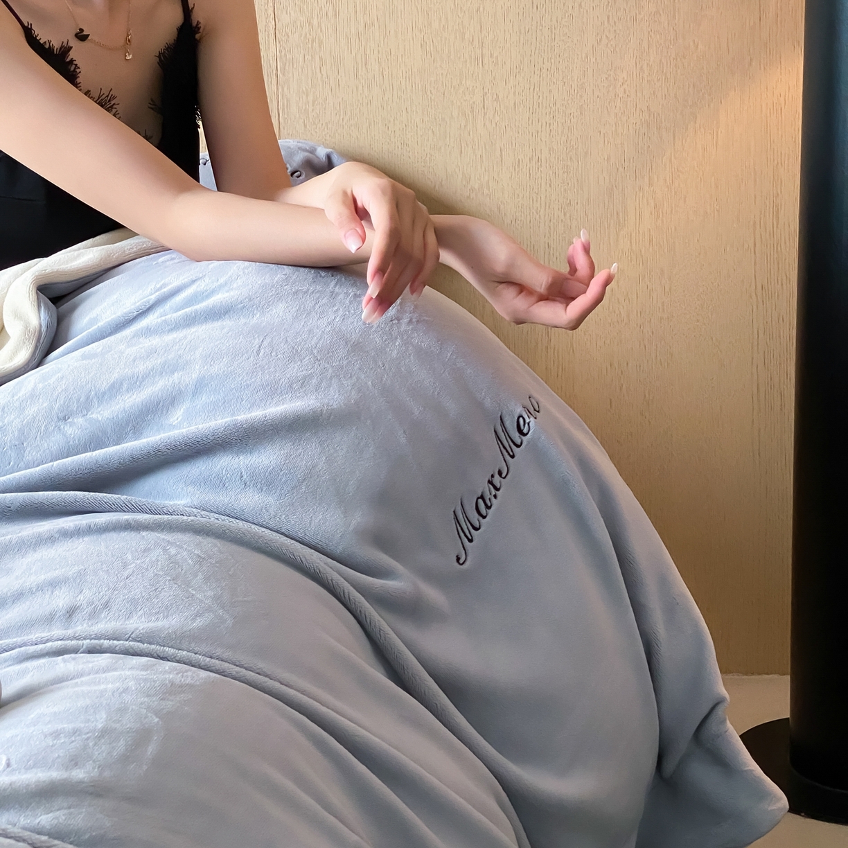 91家纺网 家纺一手货源 找家纺 馨蕊家居 2025秋冬新款轻奢煦暖绒系列-绒云舒（券后控价238/258) 云舒-高级灰