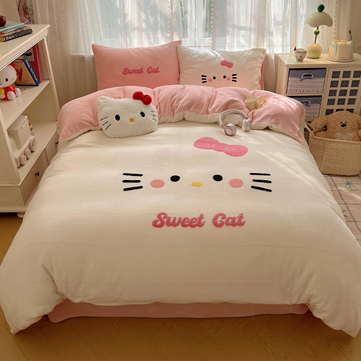 91家纺网 家纺一手货源 找家纺 （总）顾里家纺 2025新款可爱表情包毛巾绣牛奶绒四件套