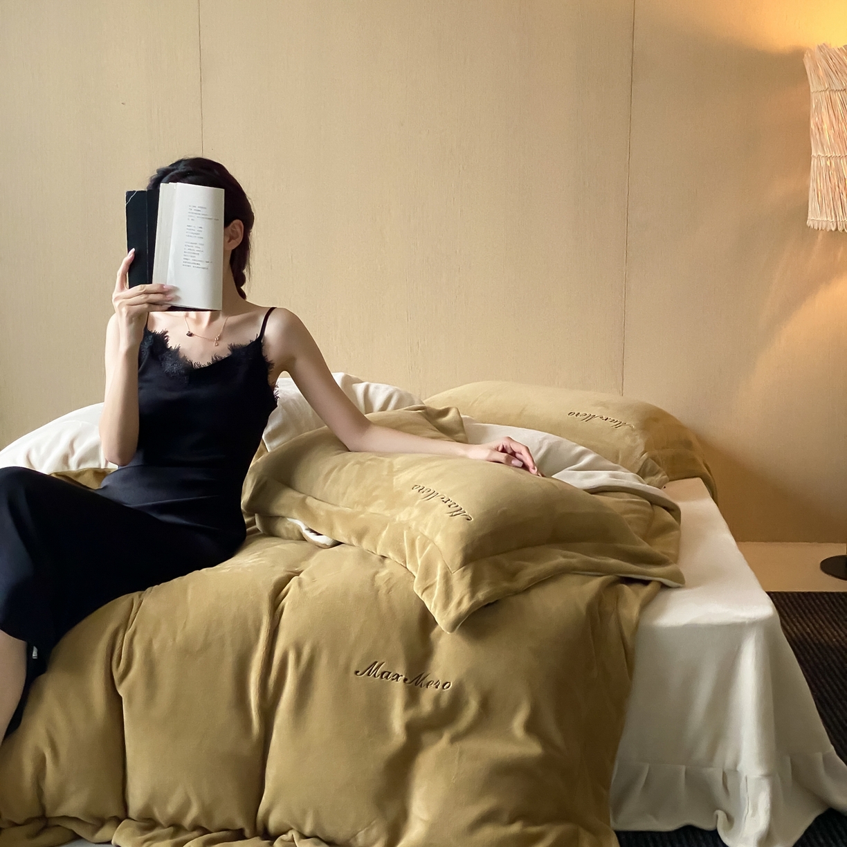 91家纺网 家纺一手货源 找家纺 馨蕊家居 2025秋冬新款轻奢煦暖绒系列-绒云舒（券后控价238/258) 云舒-淡盐杏