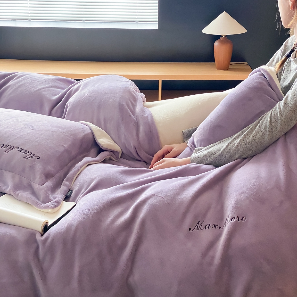 91家纺网 家纺一手货源 找家纺 馨蕊家居 2025秋冬新款轻奢煦暖绒系列-绒云舒（券后控价238/258) 云舒-满天星紫