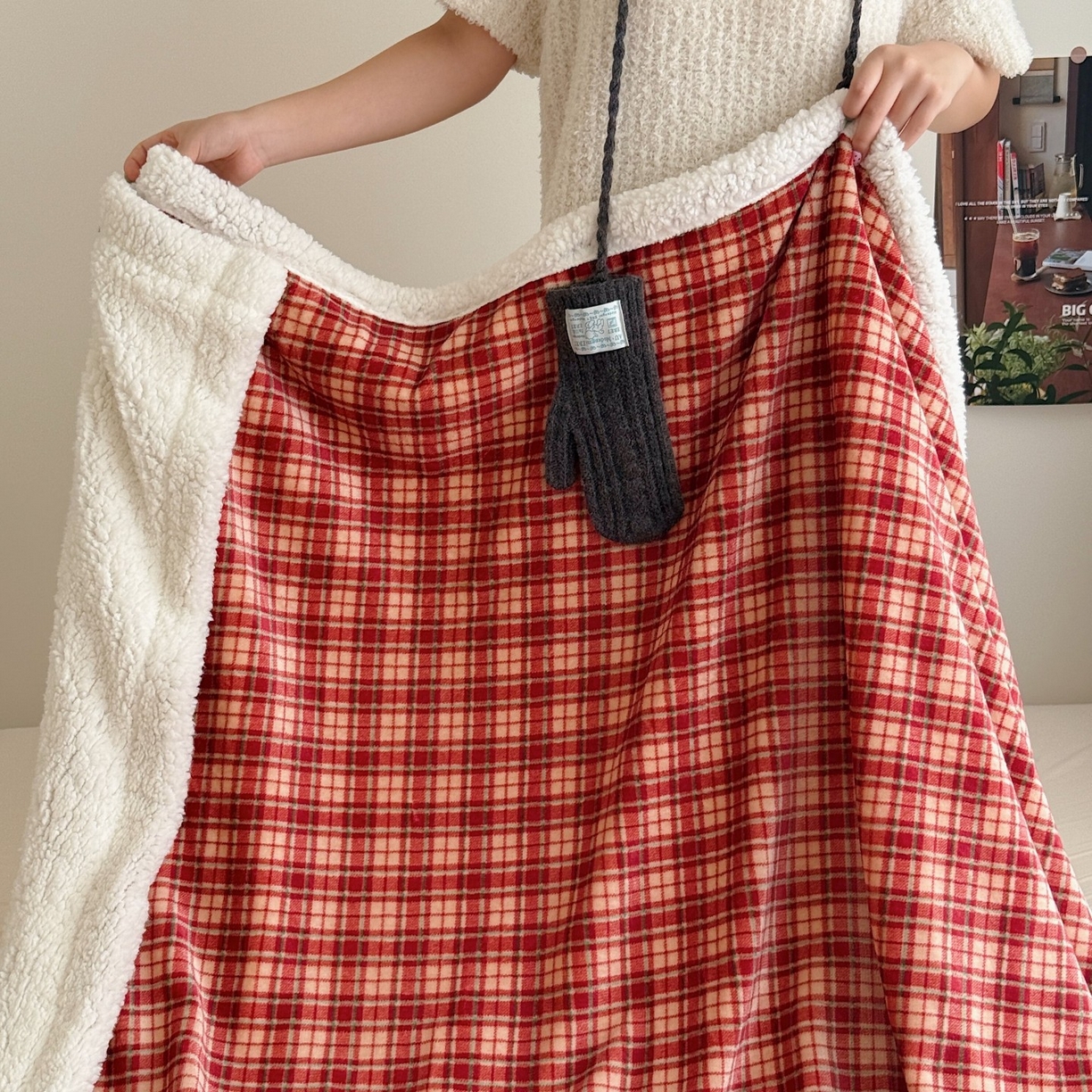 91家纺网 家纺一手货源 找家纺 （总）顾里家纺 2025新款复古格系羊羔绒毯毯子（70*100cm会员11元 100*150cm会员19元 150*200cm会员34元 200*230cm会员43元）