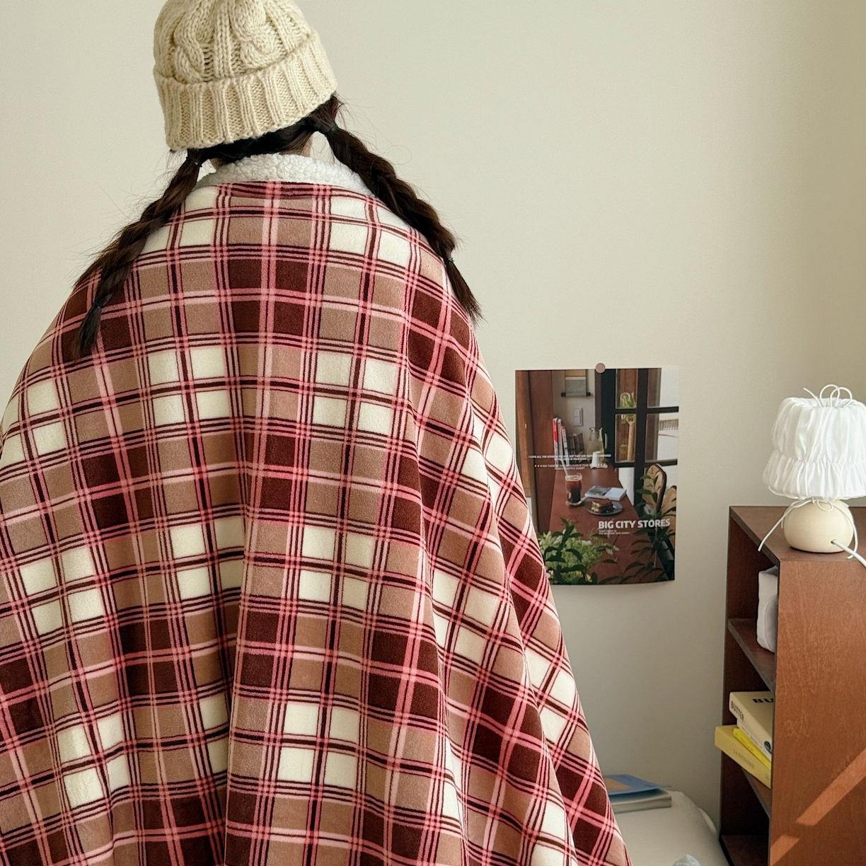 91家纺网 家纺一手货源 找家纺 顾里家纺 2025新款复古格系羊羔绒毯毯子（70*100cm会员11元 100*150cm会员19元 150*200cm会员34元 200*230cm会员43元） 苏格物语