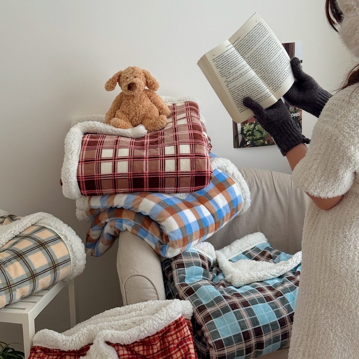 91家纺网 家纺一手货源 找家纺 顾里家纺 2025新款复古格系羊羔绒毯毯子（70*100cm会员11元 100*150cm会员19元 150*200cm会员34元 200*230cm会员43元） 组合