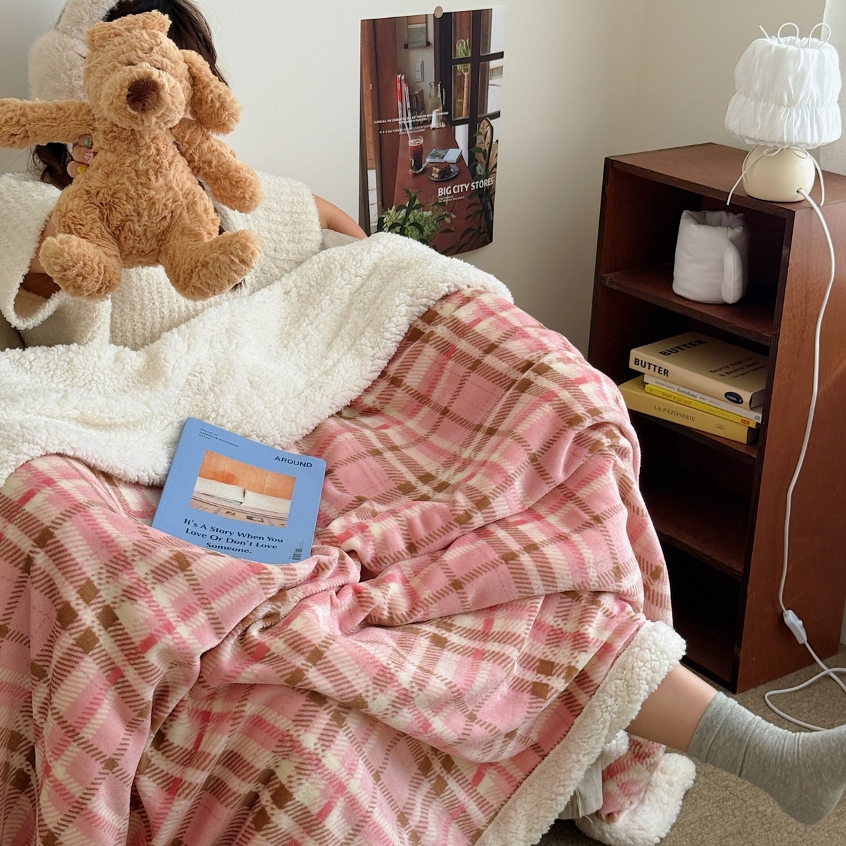 顾里家纺 2025新款复古格系羊羔绒毯毯子（70*100cm会员11元 100*150cm会员19元 150*200cm会员34元 200*230cm会员43元） 雾岛糖霜