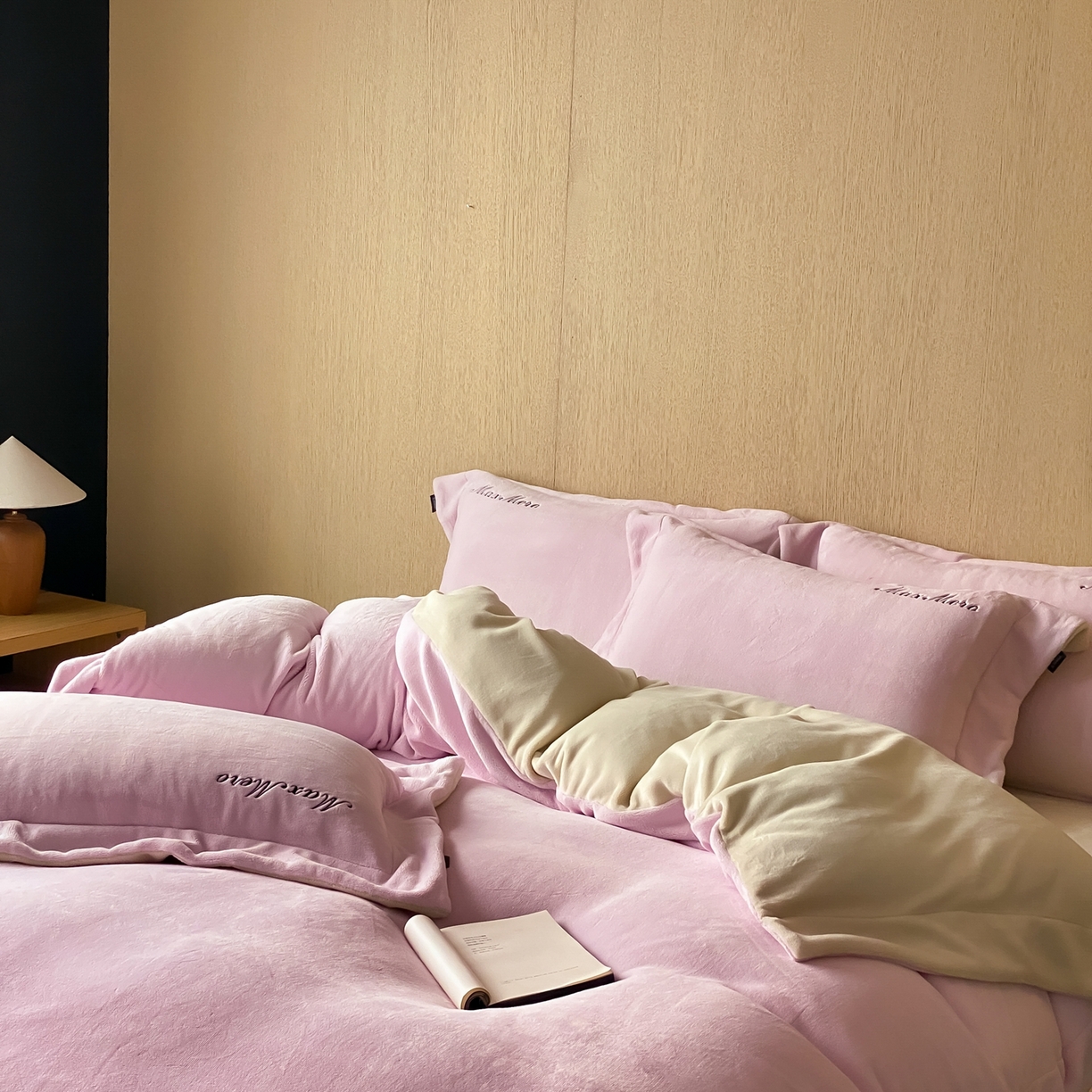 91家纺网 家纺一手货源 找家纺 馨蕊家居 2025秋冬新款轻奢煦暖绒系列-绒云舒（券后控价238/258) 云舒-桃夭粉