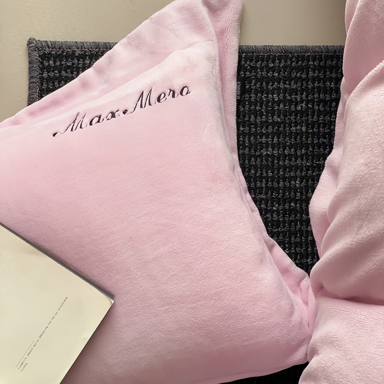 91家纺网 家纺一手货源 找家纺 馨蕊家居 2025秋冬新款轻奢煦暖绒系列-绒云舒（券后控价238/258) 云舒-桃夭粉