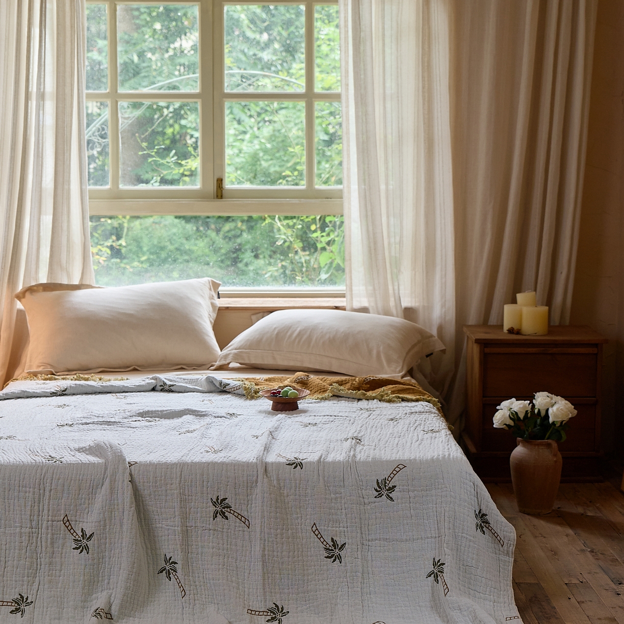 91家纺网 家纺一手货源 找家纺 沐瑟家纺 2025新款亲肤全棉纱布盖毯毯子 椰树-白色