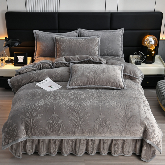91家纺网 家纺一手货源 找家纺 星窝家纺 2025新款雕花绒床盖四件套 控价标准139（直播拼多多淘宝） 灵动浅灰