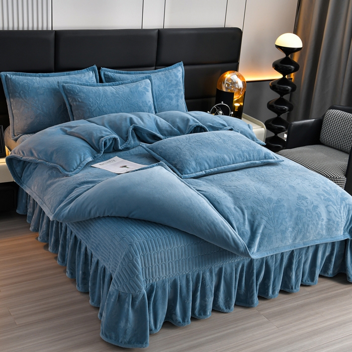 91家纺网 家纺一手货源 找家纺 星窝家纺 2025新款雕花绒床盖四件套 控价标准139（直播拼多多淘宝） 灵动蓝