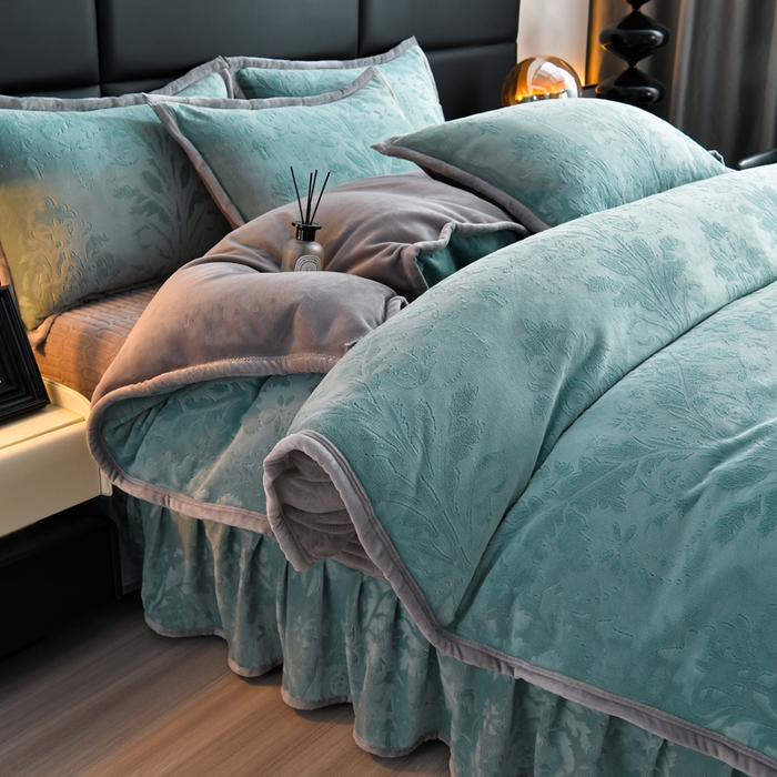 91家纺网 家纺一手货源 找家纺 星窝家纺 2025新款雕花绒床盖四件套 控价标准139（直播拼多多淘宝） 灵动蓝+灰