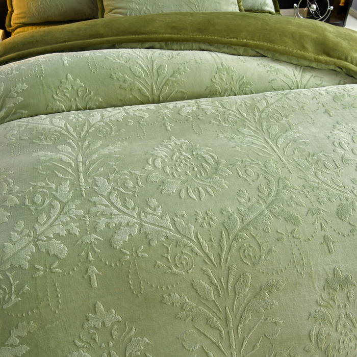 91家纺网 家纺一手货源 找家纺 星窝家纺 2025新款雕花绒床盖四件套 控价标准139（直播拼多多淘宝） 灵动绿