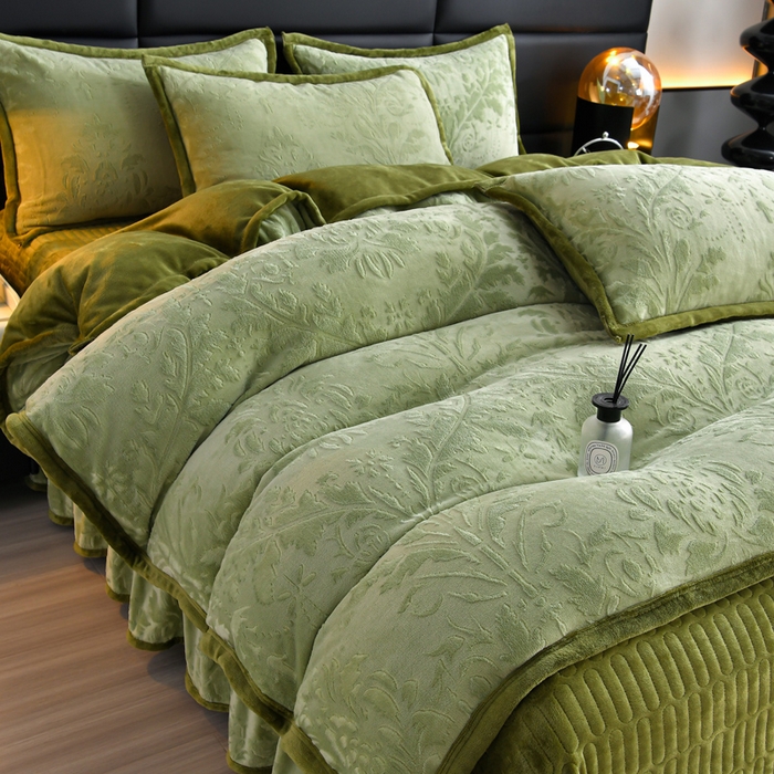 91家纺网 家纺一手货源 找家纺 星窝家纺 2025新款雕花绒床盖四件套 控价标准139（直播拼多多淘宝） 灵动绿