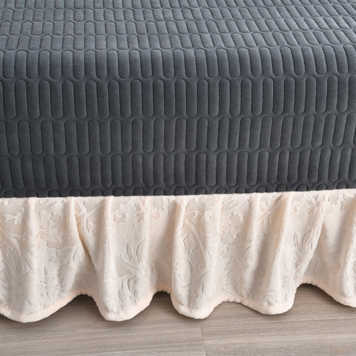 91家纺网 家纺一手货源 找家纺 星窝家纺 2025新款雕花绒床盖四件套 控价标准139（直播拼多多淘宝） 灵动奶白+深灰