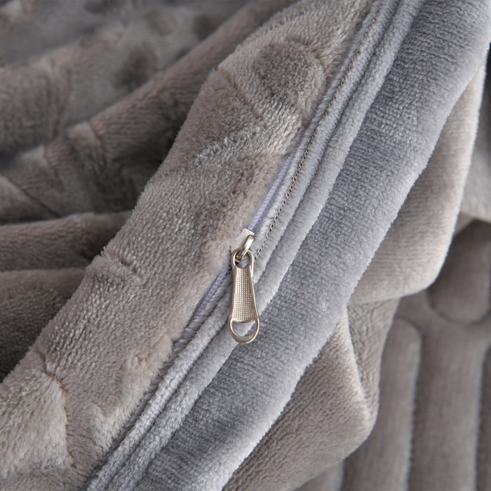 91家纺网 家纺一手货源 找家纺 星窝家纺 2025新款雕花绒床盖四件套 控价标准139（直播拼多多淘宝） 灵动浅灰