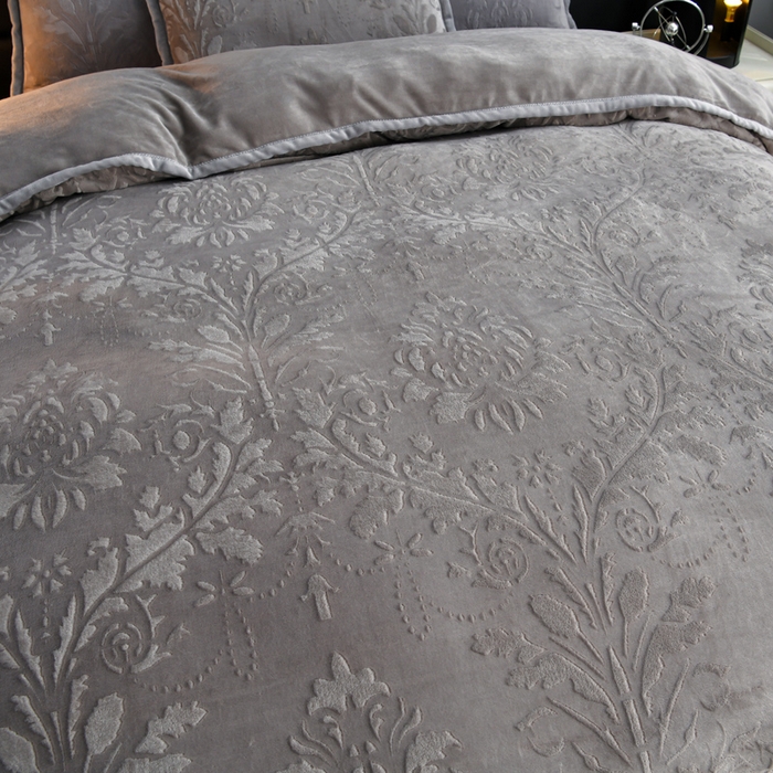 91家纺网 家纺一手货源 找家纺 星窝家纺 2025新款雕花绒床盖四件套 控价标准139（直播拼多多淘宝） 灵动浅灰