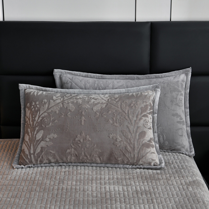 91家纺网 家纺一手货源 找家纺 星窝家纺 2025新款雕花绒床盖四件套 控价标准139（直播拼多多淘宝） 灵动浅灰