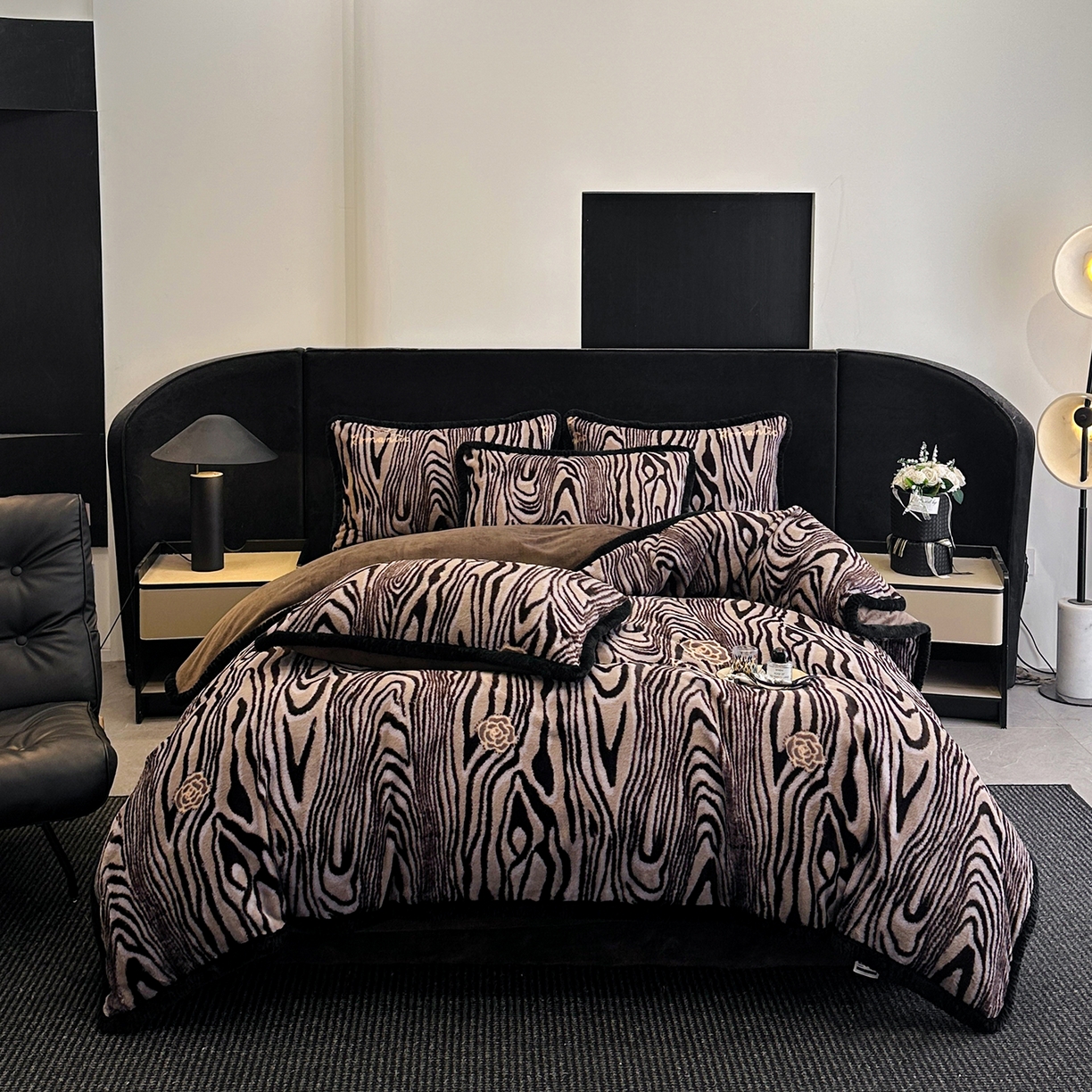 91家纺网 家纺一手货源 找家纺 （总）畅畅家纺 2025新款高克重新款冬季加厚兔毛绒包边款床单床笠四件套