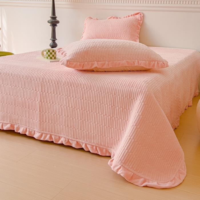 91家纺网 家纺一手货源 找家纺 （总）乐野家居 2025新款A类加厚素色牛奶绒床盖系列