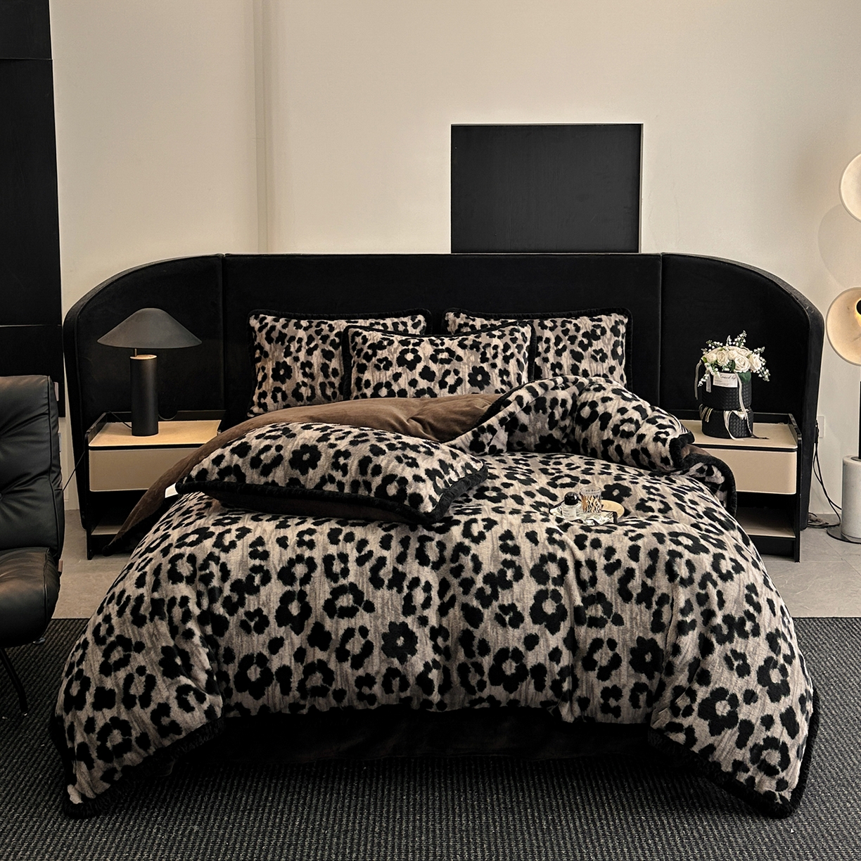 91家纺网 家纺一手货源 找家纺 （总）畅畅家纺 2025新款高克重新款冬季加厚兔毛绒包边款床单床笠四件套