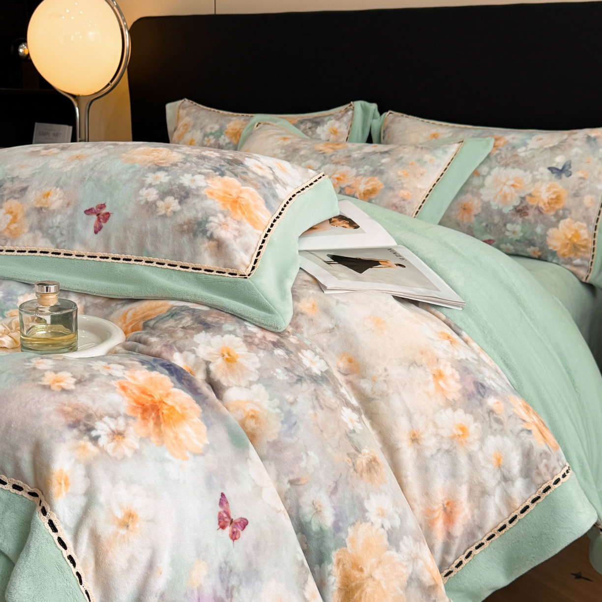 91家纺网 家纺一手货源 找家纺 （总）博纳家纺 2025新款宽边高级简奢全消光牛奶绒数码印花镂空嵌绳四件套-达琳 控价劵后248（严格按控价来）