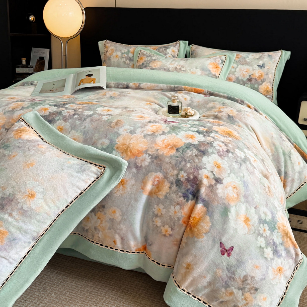 91家纺网 家纺一手货源 找家纺 （总）博纳家纺 2025新款宽边高级简奢全消光牛奶绒数码印花镂空嵌绳四件套-达琳 控价劵后248（严格按控价来）