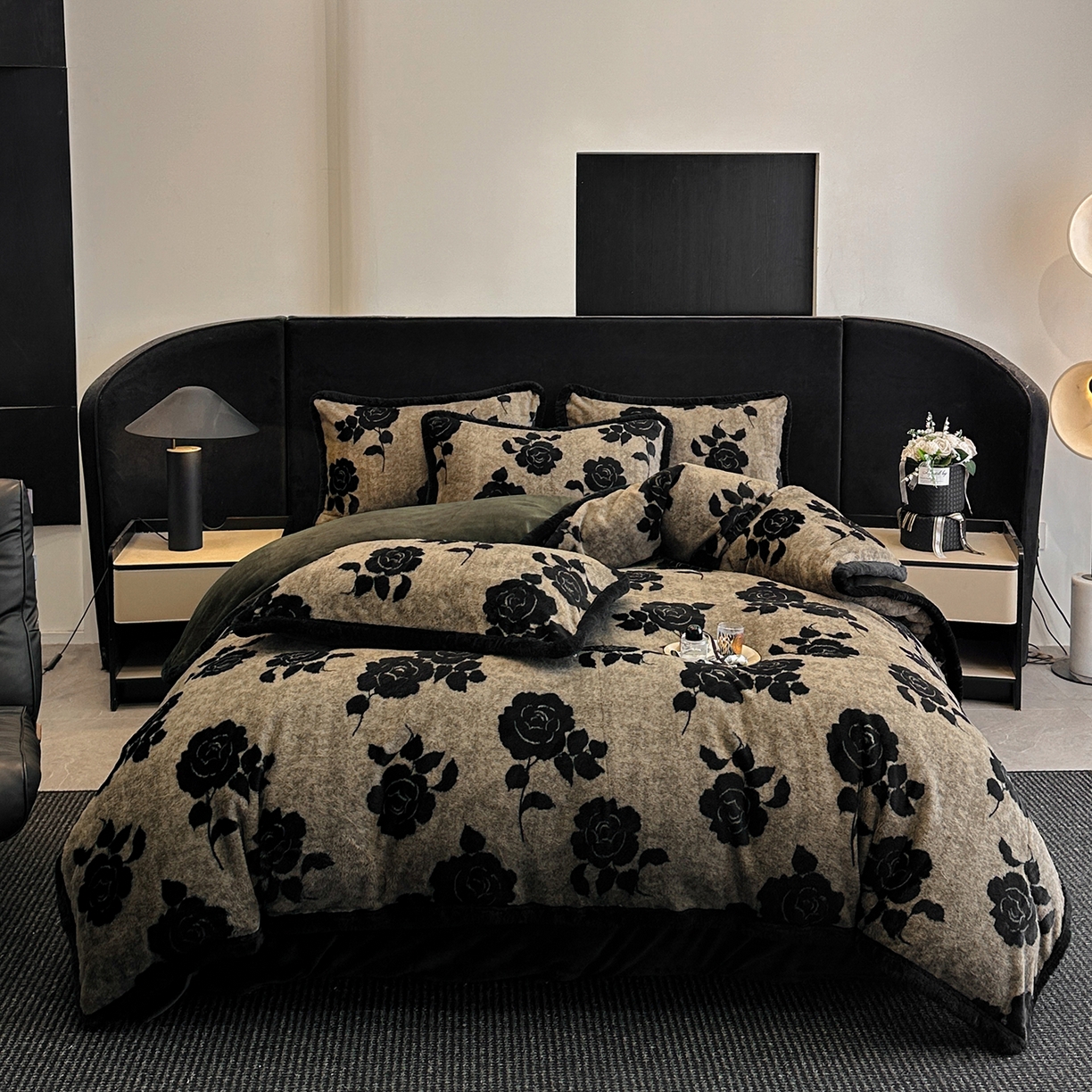 91家纺网 家纺一手货源 找家纺 （总）畅畅家纺 2025新款高克重新款冬季加厚兔毛绒包边款床单床笠四件套