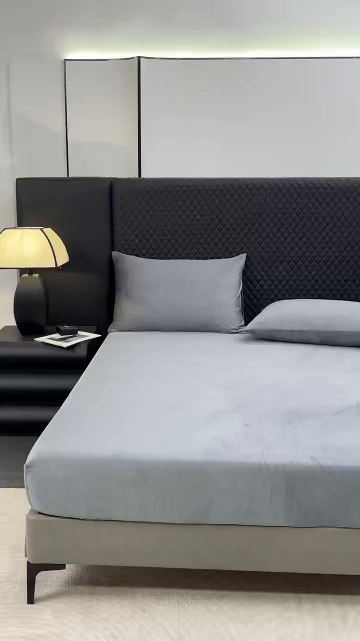 91家纺网 家纺一手货源 找家纺 馨乐家纺 2025新款简约时尚纯色水晶绒床笠 深灰