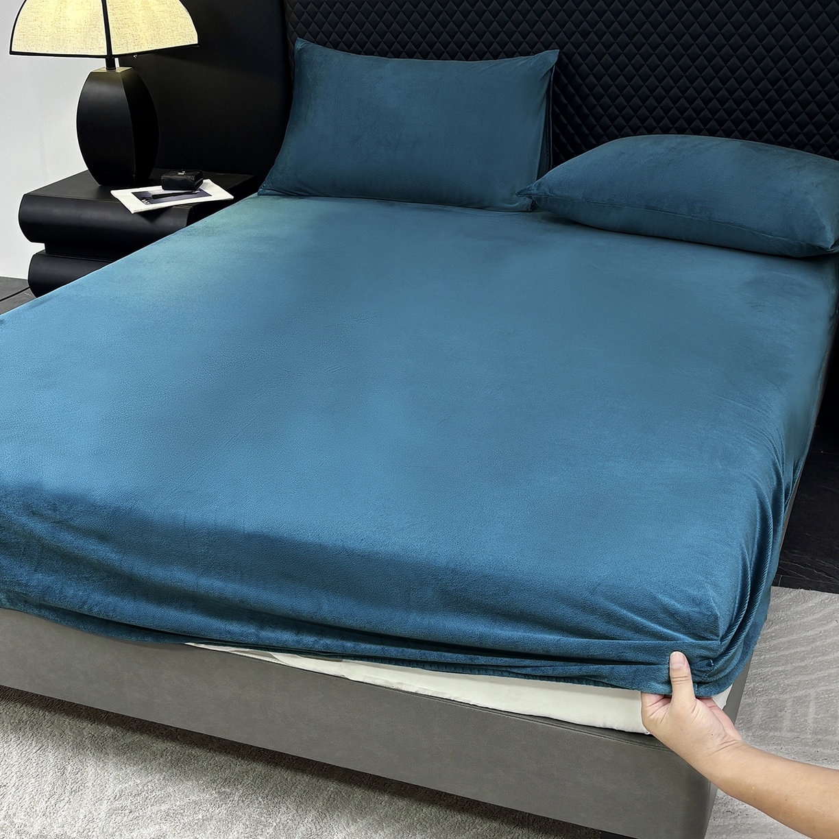 馨乐家纺 2025新款简约时尚纯色水晶绒床笠 深蓝