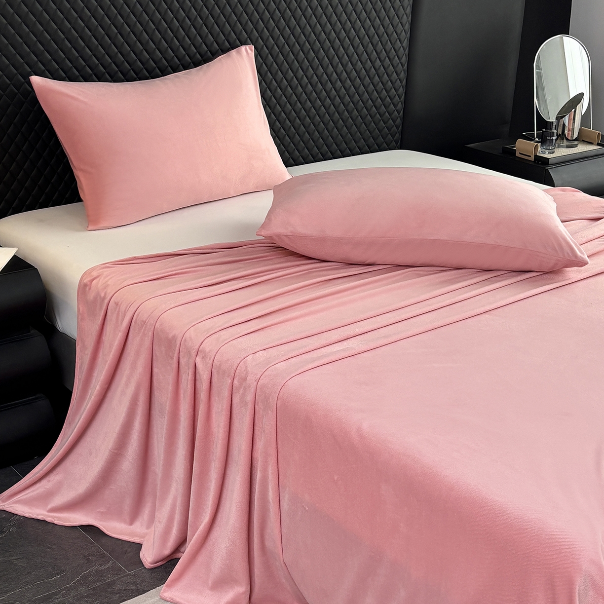 91家纺网 家纺一手货源 找家纺 （总）馨乐家纺 2025新款简约时尚纯色水晶绒床单